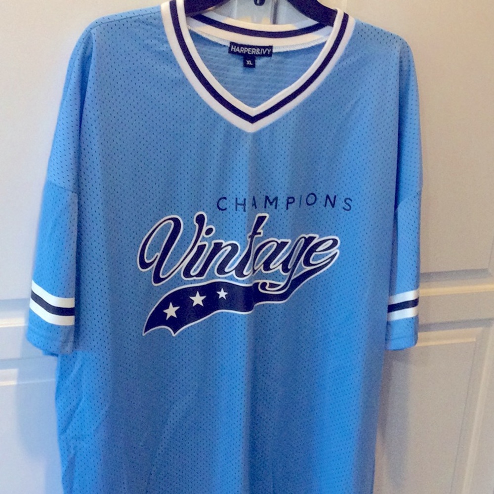 Harper and Ivy women’s Jersey look sports shirt size XL.New!